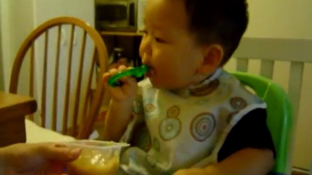 Ethan spoon feeding 9.3.08 смотреть онлайн