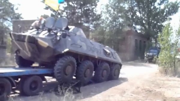 БТР упал с лафета еле сняли