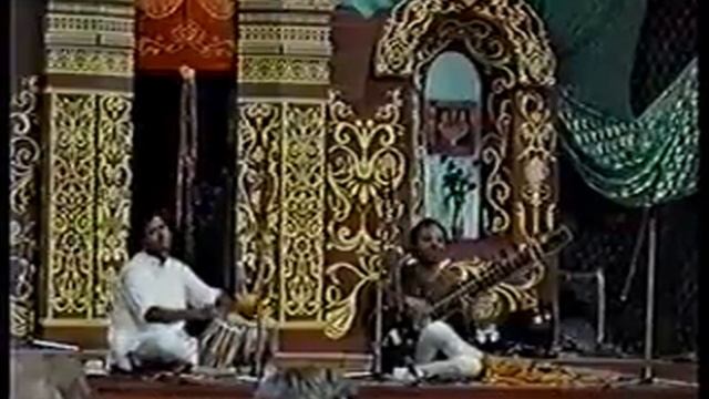 Nishat Khan, Sitar - Rare Concert In Moscow, Russia, September 1994