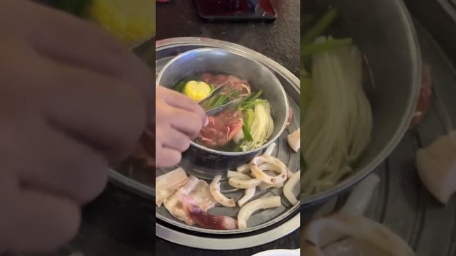 Delicious soup and seared seafood at the same time #shorts @juemcookingofficial смотреть онлайн