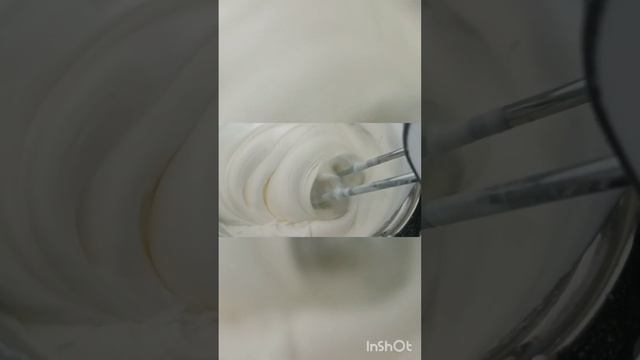 Супер смачний вершковий крем 🍰| Всі нюанси і секрети збивання вершків 🎂 смотреть онлайн