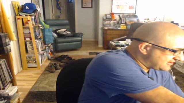 Unboxing And Tasting The August Box From Hot Ones...Classic Garlic/Fresno, Last Dab Apollo, And Mor смотреть онлайн