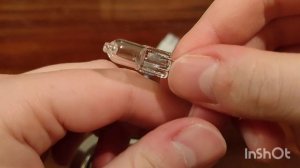 Светильник для душевых кабин и для стенок. Замена галогенной лампы.mp4