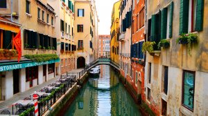 Волшебный мир Италии - пешеходная экскурсия в Венеции в формате 4k HDR 60 кадров в секунду