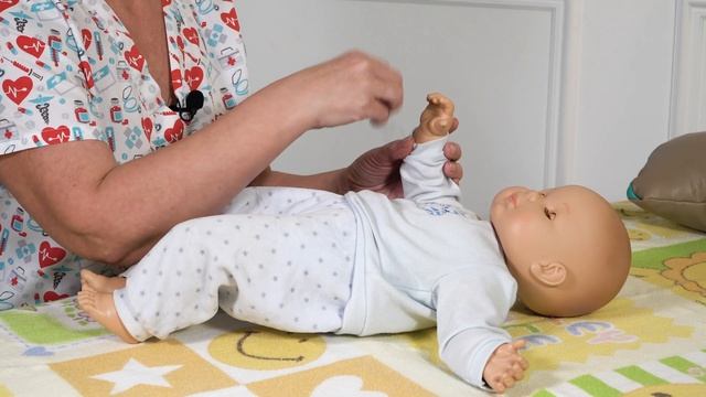 Массаж ручек (курс 0-3) смотреть онлайн