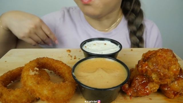 ASMR *EXTREME CRUNCH Deep Fried Onion Ring, Korean Mozzarella Corn Dog & Fried Chicken NO Talking смотреть онлайн