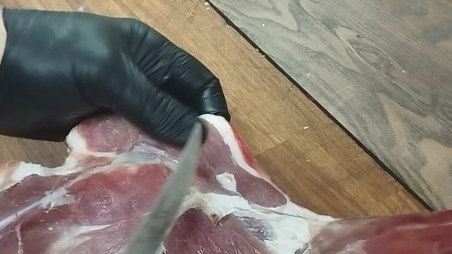 Зачистка мяса от лимфоузлов и прочих не вкусностей. #мясо #стейк# здороваяеда #говядина#мяснаялавка