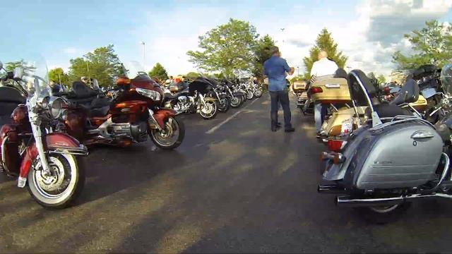 Bike nite at Quaker steak & lube Columbus Ohio 6/26/19 смотреть онлайн