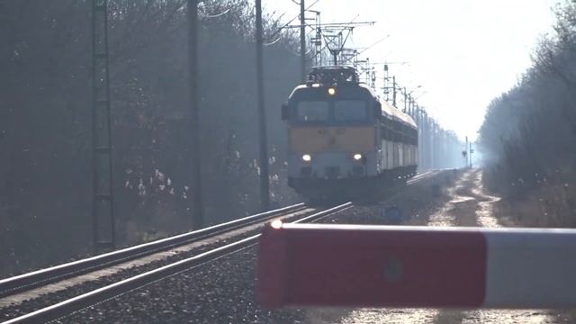 Paprika IC halad Cegléd felé смотреть онлайн
