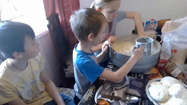 Пасхальные куличи с творогом и опарой смотреть онлайн