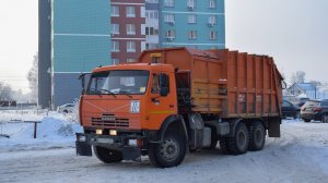 Мусоровоз МКМ-4705-01 (МК-4453-07) на шасси КамАЗ-65115-62 (Н 111 УА 22) / Kamaz garbage truck.