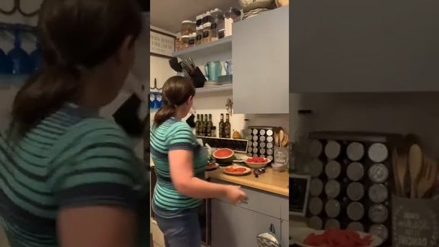 Watermelon Caprese смотреть онлайн