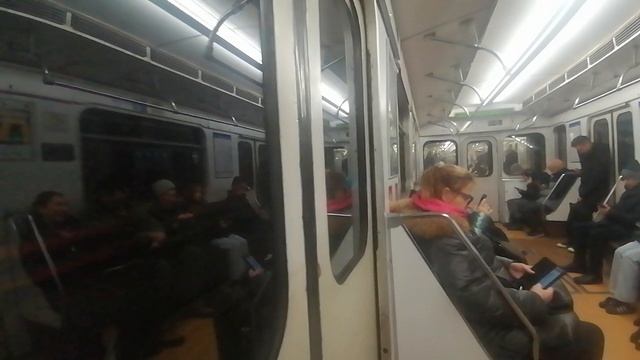 Правобережная линия (4) "Ул. Дыбенко - Спасская" (Старая трасса) смотреть онлайн