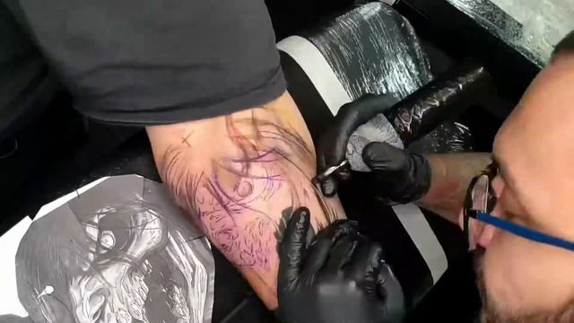 Process tattoo time lapse | Anime Attack of the Titans. Eren time lapse смотреть онлайн