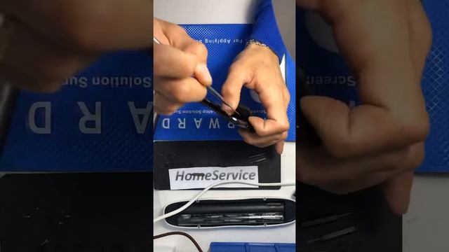 iPhone X замена акб смотреть онлайн