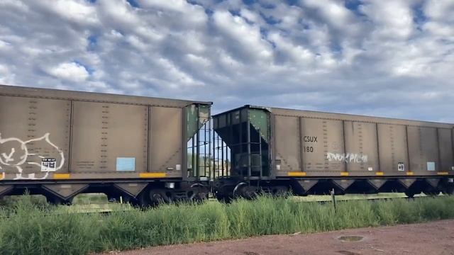 BNSF 5830 Leads the Colorado Springs Coal Train through Palmer Lake, Colorado смотреть онлайн