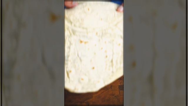 ШАУРМА ТОМ-ЯМ #shorts #shrimps #viralvideo смотреть онлайн