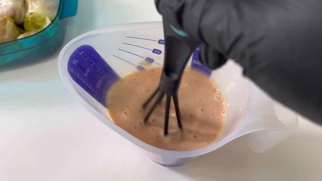 Голубцы в томатно-сметанной заливке. Микрокук 1.7 л смотреть онлайн
