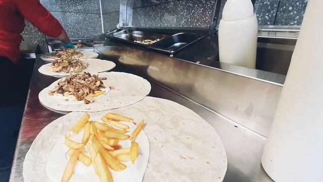 #Влог #шаурма #шаверма #эстония #таллинн #estonia работа в shaurma kebab tallinn 🤟❤shaurmakebab смотреть онлайн
