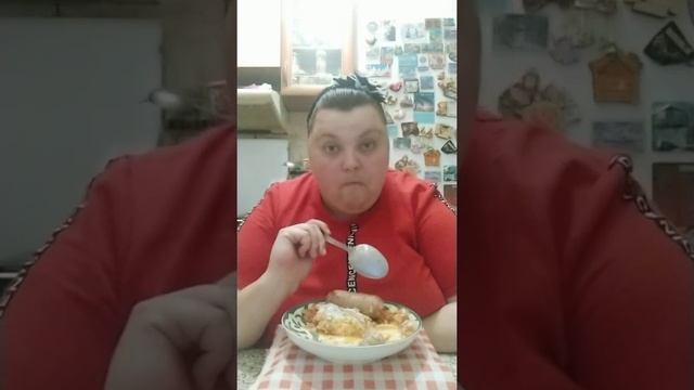 привет всем я я опять ем смотреть онлайн