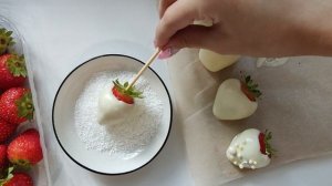 Клубника в белом шоколаде | Рецепт