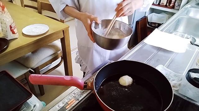 「半熟卵の天ぷら」うどんにピッタリの美味しい天ぷら！ смотреть онлайн