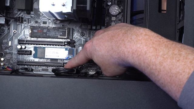 Got $1500? This is the gaming PC you should buy! Ryzen 5 5600x with an RTX 3070 (Plus Benchmarks!) смотреть онлайн