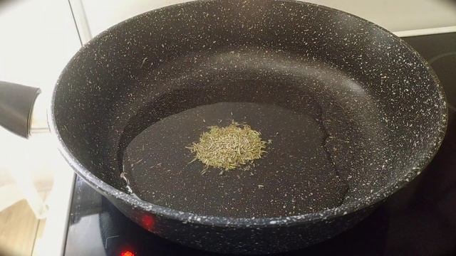 Запекаю молодую картошку (осенью) только так, бабули-соседки спрашивают рецепт, а аромат везде смотреть онлайн
