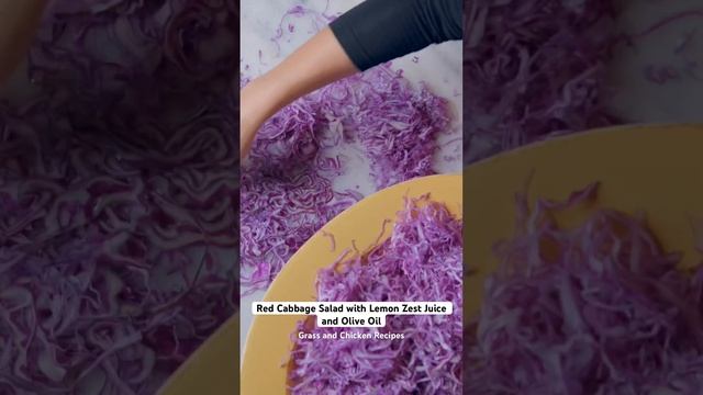 Red Cabbage Salad with Lemon Zest Juice and Olive Oil #shorts #salad #recipe #redcabbage смотреть онлайн