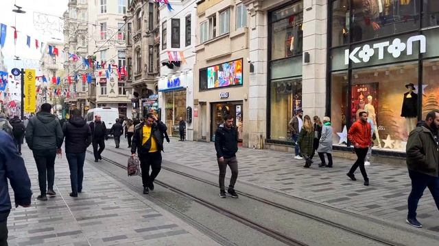 Center Of Istanbul 2022 6 December Istiklal-Taksim Walking Tour|4k UHD 60fps смотреть онлайн