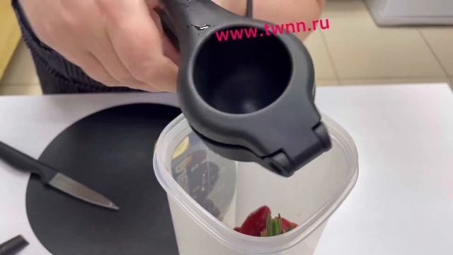 Клубничный чай с розмарином. Контейнер Универсал 2 л Tupperware смотреть онлайн
