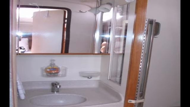2004 Catalina 350 Sailboat for sale in Mt Pleasant, SC. $88,900. смотреть онлайн