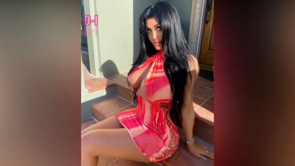 Becky Hudson Biography, Wiki, Height, Age, Family, Career, Facts