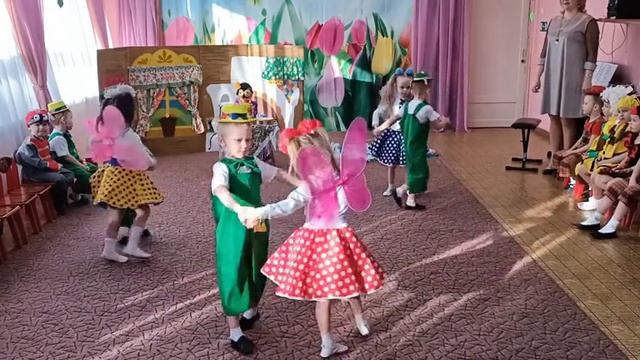 "Муха Цокотуха" утренник, посвященный женскому дню 8 марта смотреть онлайн