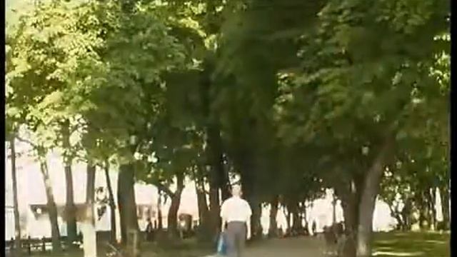 Евгений Бобков - Подметают улицы смотреть онлайн