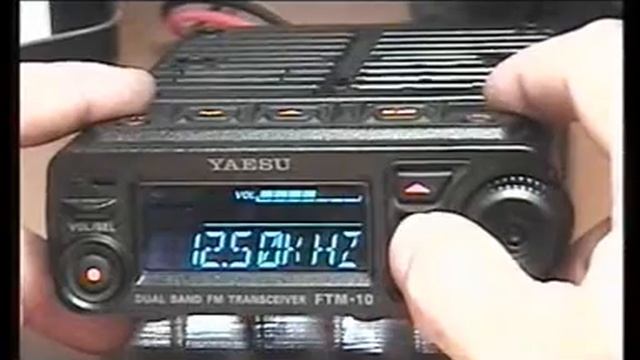 YAESU FTM 10 E