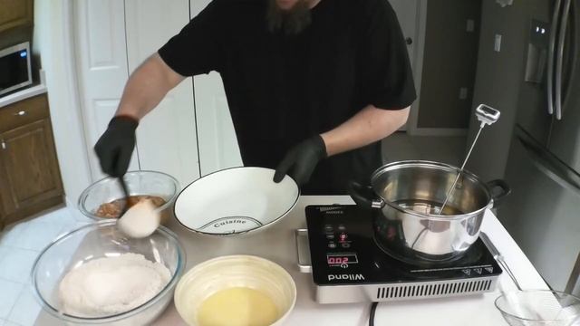 Spicy Chicken Sandwich | 999 Things To Cook смотреть онлайн