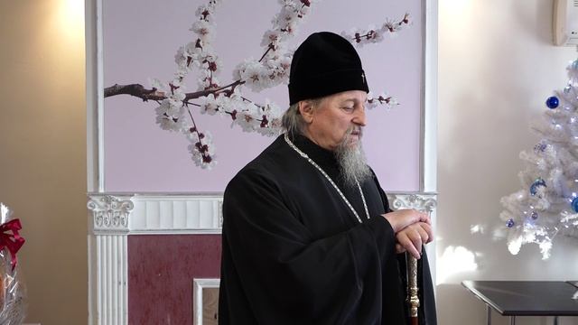 Митрополит Иоанн встретился с жителями ПВР в Старом Осколе
