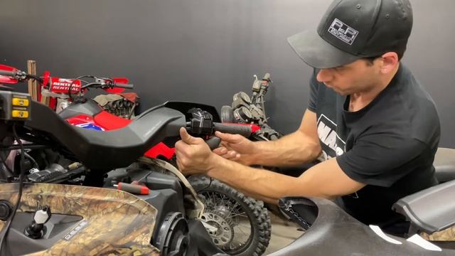 Can-Am Outlander Heated Handgrips Install / How To Install Heated Handgrips Can-Am Outlander