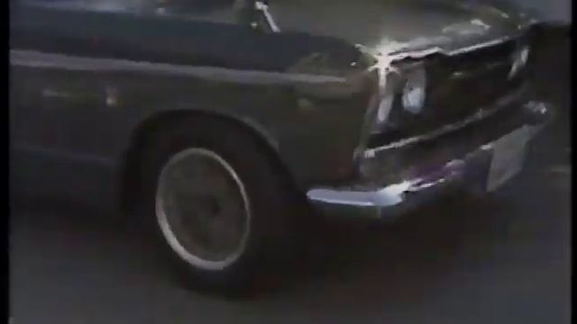 Skyline 2000GT-B смотреть онлайн