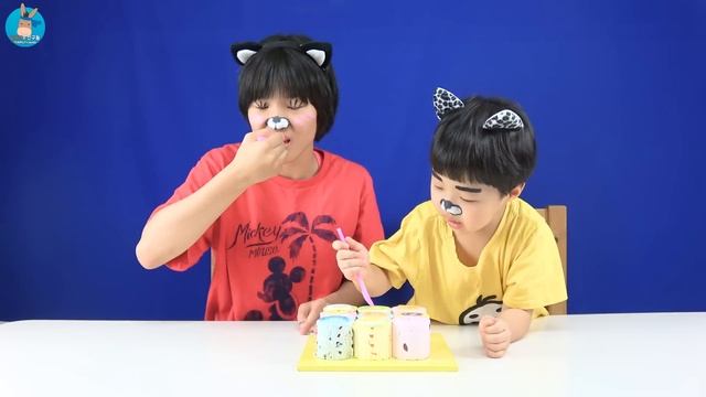 카카오 프렌즈 아이스크림 케이크 먹방! 맛나는 캐릭터는 누구? ♡ 배스킨라빈스 31 네오 라이언 메이크업 분장 Kakao Friends | 말이야와친구들 MariAndFriend смотреть онлайн