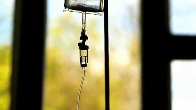 Что за гадость ты опять приготовила?!» Свекровь выплюнула обратно в тарелку свой же борщ. смотреть онлайн