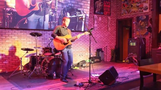 Kashmir - Led Zeppelin at Yaamava Casino смотреть онлайн