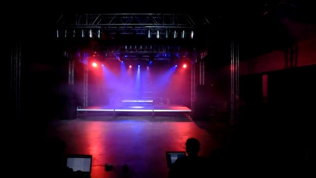 WOAH! lights! смотреть онлайн