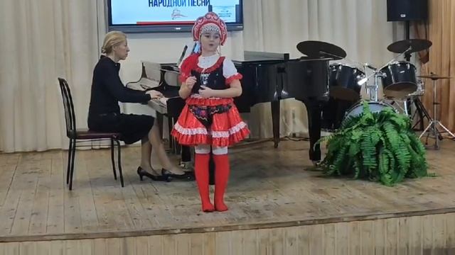 "Как у наших у ворот" Русская народная песня смотреть онлайн