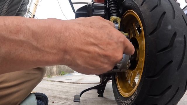 磨き❗️磨き‼️磨き作業400番から磨きブルーマジック、ホワイトダイヤモンドでピカピカに смотреть онлайн