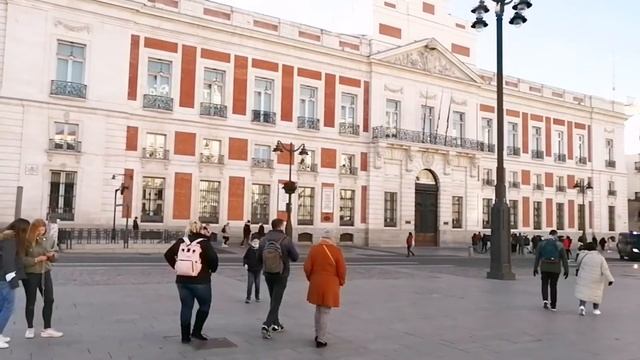 Мадрид (Испания)🇪🇸. Субботняя прогулка часть 1. Любительская съемка. смотреть онлайн
