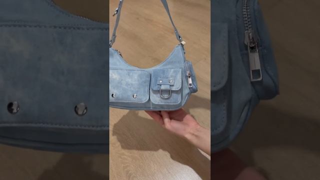 Denim severler toplanın çok güzel çantalar buldumm🥳🥳 #shorts #bershka #trendyol смотреть онлайн