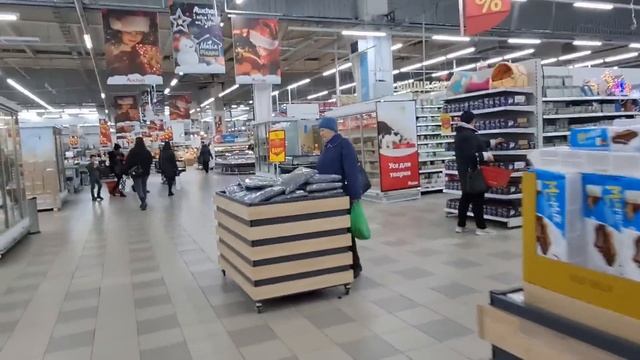 ДНЕПР‼️КАРАВАН‼️ПРИМЕРИЛА‼️ШЬЮТ НА ХУДЫШЕК‼️СОСЕДКА НАКОРМИЛА ‼️ смотреть онлайн