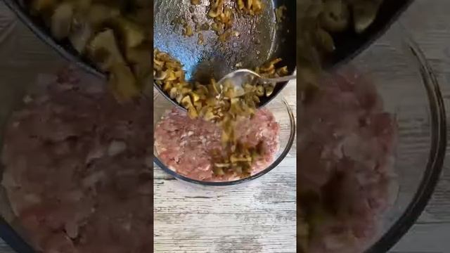 ПИРОГ ИЗ КАРТОШКИ!!! РЕЦЕПТ!!! #shortsfeed смотреть онлайн